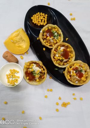 A picture of Pumpkin carrot katori chaat.