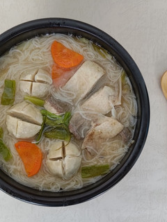 鱻味米粉湯~~~ 的食譜成品照片