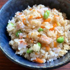 A picture of Crab Meat Takikomigohan.