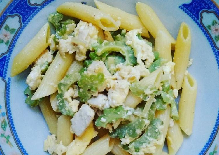 Resep 🍝 Pasta with Goya Champuru (Tumis Pare khas Jepang) Anti Gagal