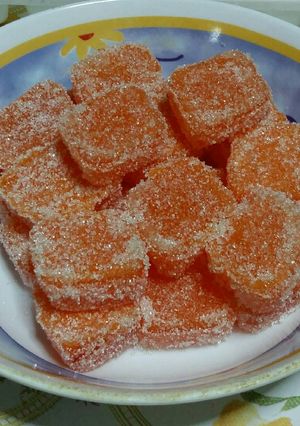Una foto de Bombones de Fruta Vodka-Naranja