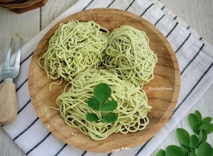 Foto resep Mie Telur Daun Kelor