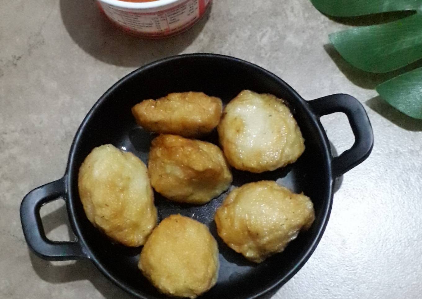 Pempek ayam cocol sambal dower