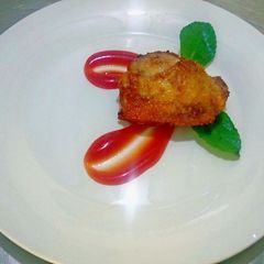 A picture of Chicken Triangle with Fresh Oregano Flavoring.