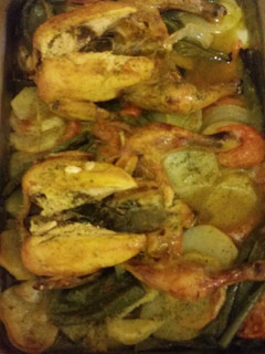 Una foto de Pollo al horno con patatas