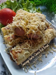 Foto resep Saussage Garlic Cheese Roll Bread