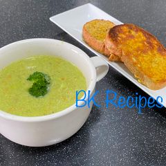 A picture of Creamy Broccoli Soup.