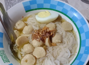 Gambar Nyonya mee sup sarawak..(by owner rainbow fellow food n bakery shop.....)