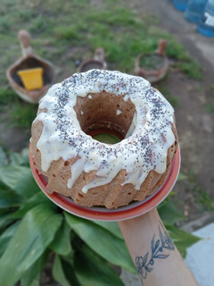 Una foto de 🧉Budín integral de peras y manzana con glasé sin azúcar🍐🍏🌱