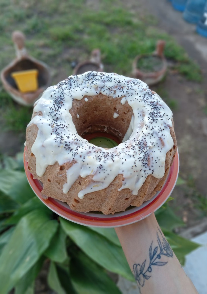 Una foto de 🧉Budín integral de peras y manzana con glasé sin azúcar🍐🍏🌱