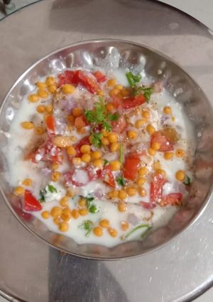A picture of Thagi Sandwich .