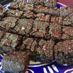 A picture of Oatmeal Brownies.