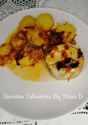 Foto de Pescada no Forno com Presunto e Tomate
