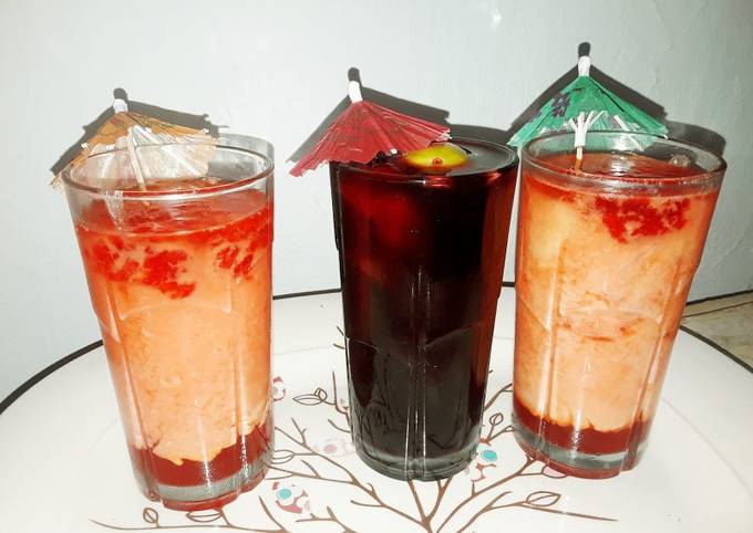 Hibiscus drink and custard friut with jelly drinks