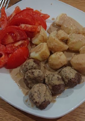 A picture of Swedish Meatball Sauce.