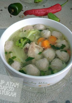 Foto resep Sup Ayam Bakso Sayuran