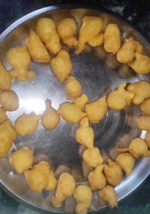 A picture of Besan ke pakore.