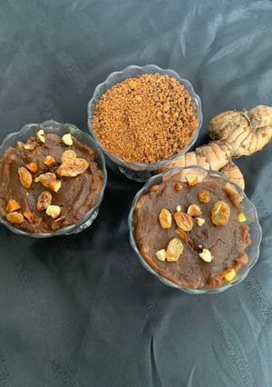 A picture of Turmeric halwa.