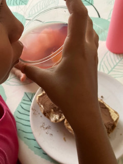 Una foto de “Sangría” sin alcohol y sin azúcar, para niños