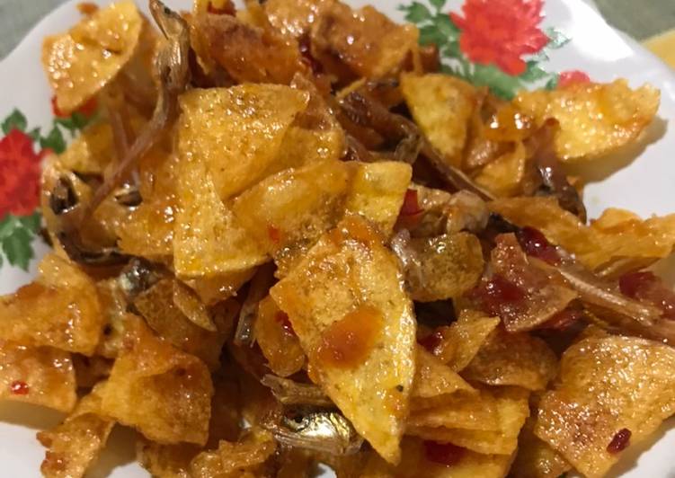 Olahan Kering kentang ikan asin | Cara Masak Kering kentang ikan asin Yang Bikin Ngiler