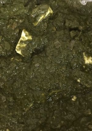 A picture of Palak Paneer.