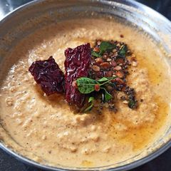 A picture of Peanut chutney.