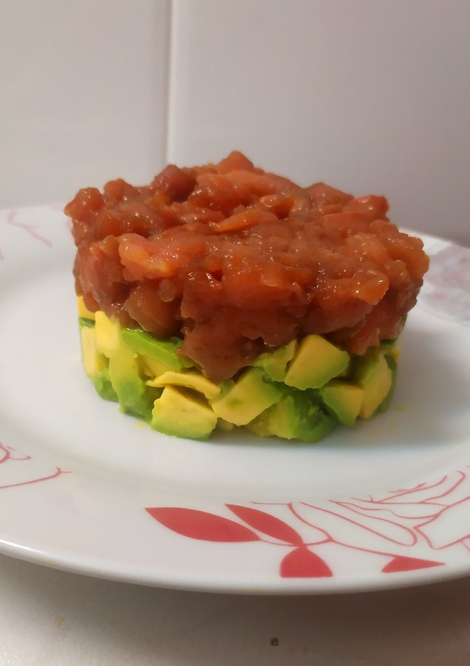 Una foto de Tartar de salmón (fácil y rápida)
