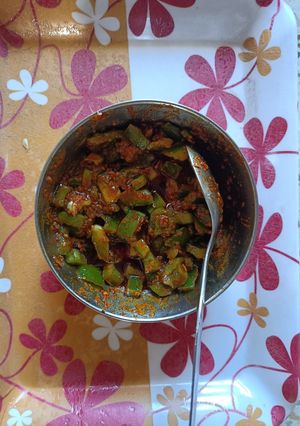 A picture of કેપ્સિકમ મરચા નું અથાણું.