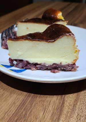 紅豆巴斯克乳酪蛋糕 的食譜成品照片
