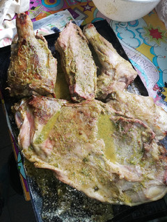 Una foto de Cordero al chimichurri