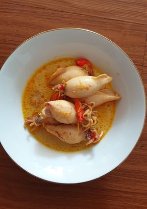 Foto resep Gulai Cumi-cumi isi Tahu