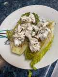 Cogollos a la plancha con queso de cabra