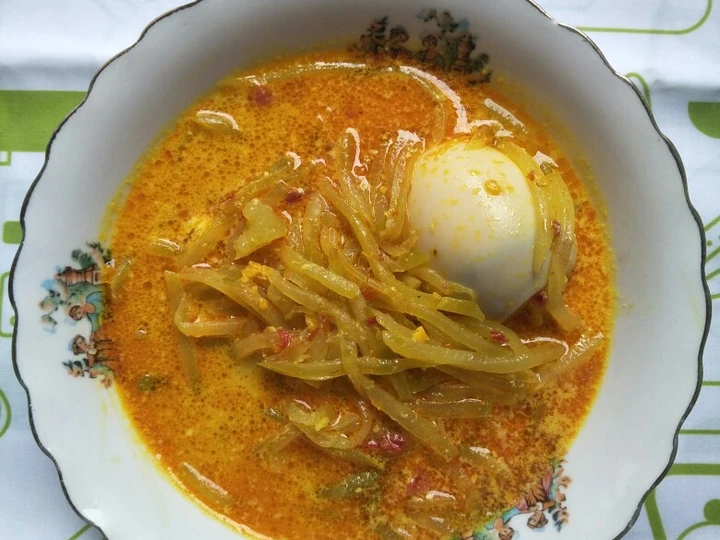 Easy Ways Prepare Recipes Sayur Lodeh Labu Siam a.k.a Lontong Sayur the Perfect So Delicious.