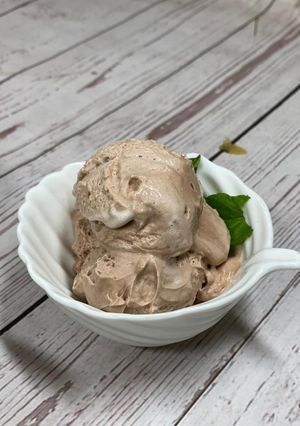 Chocolate ice cream ainihin hoton girkin