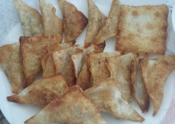 Banana & Apple Fried Wontons