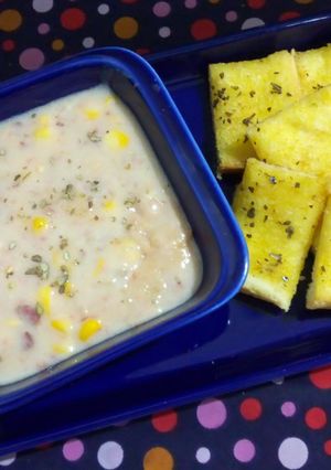Foto resep Cream Soup (corn&corned) with Garlic Bread