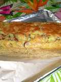 Mon cake aux poireaux, saucisses, oignons rouges et échalotes