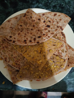 चना दाल का पराठा (chana dal ka paratha recipe in Hindi) रेसिपी मुख्य फोटो