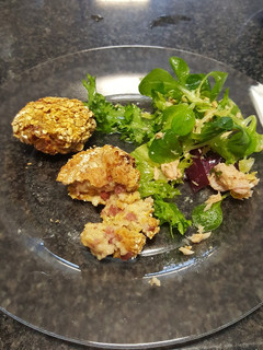 Una foto de Croquetas de avena y jamón