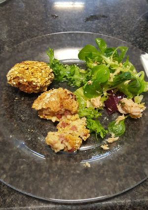 Una foto de Croquetas de avena y jamón