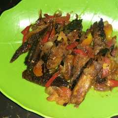 Tongkol oseng cabe tomat রেসিপির প্রধান ছবি