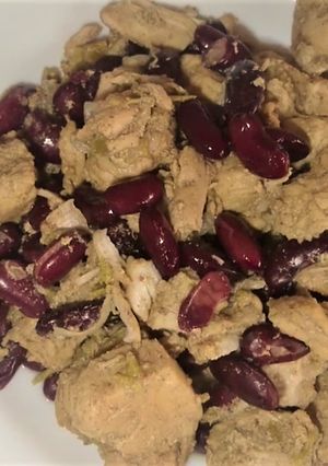 صورة لوصفة دجاج تايلاندي بالفاصوليا الحمرا