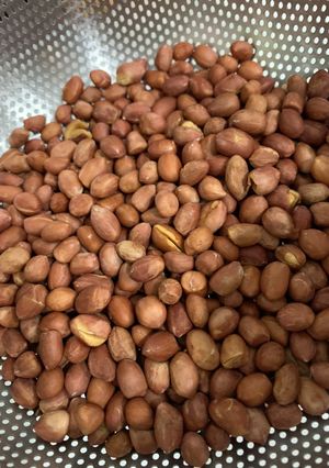 Hình của món Đậu phộng rang bằng nồi chiên không dầu.