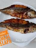 Ikan Cencaru Sumbat Sambal Kelapa (Fried Fish Stuffed with samba