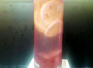 Gambar Infused Water Yan 4 (Anggur, Timun, Lemon)