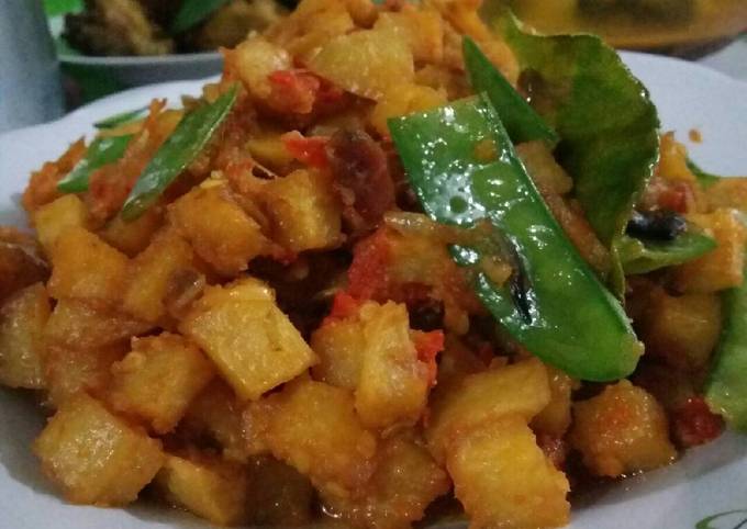 Sambel Goreng Kentang