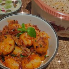 A picture of Kathiyawadi Lasanya Batata😋.