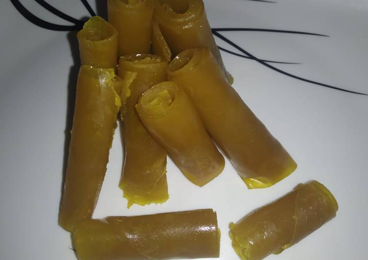 Meetha aam papad