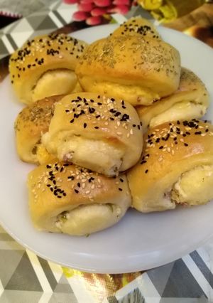 صورة لوصفة باتية بحشوة ميكس الجبن بسيط ولذيذ 😋♥️