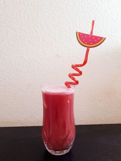 عکسی از دستور اسموتی هندوانه و لیمو🍉
